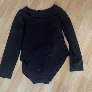 Black long sleeve bodysuit